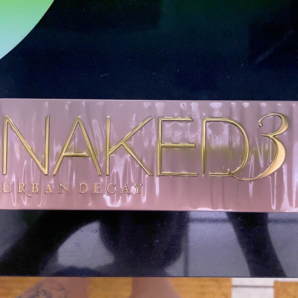 Naked 3 palette